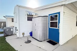 11182 Sunglow Ln, Fort Myers, FL 33908 - Photo 24