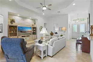 11119 Laughton Cir, Fort Myers, FL 33913 - Photo 6