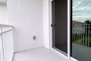 3303 SW 8th Pl, Cape Coral, FL 33914 - Photo 14