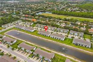 15376 Wildflower Cir, Naples, FL 34119 - Photo 6