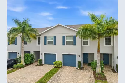 15376 Wildflower Cir, Naples, FL 34119 - Photo 8