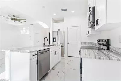 224 Lomax Ave S, Lehigh Acres, FL 33974 - Photo 8