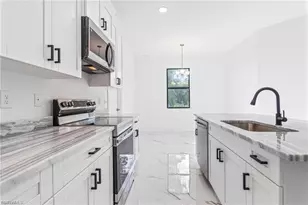 224 Lomax Ave S, Lehigh Acres, FL 33974 - Photo 4