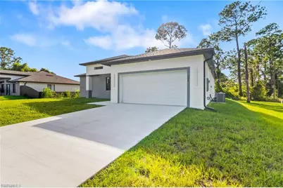 224 Lomax Ave S, Lehigh Acres, FL 33974 - Photo 48