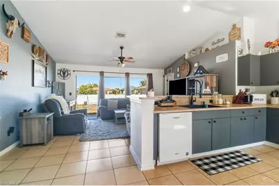 3910 23rd St SW, Lehigh Acres, FL 33976 - Photo 8