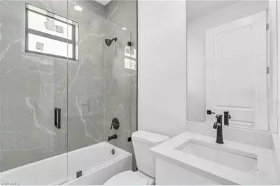 2503 41st St SW, Lehigh Acres, FL 33976 - Photo 6