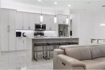 331 NE 7th St, Cape Coral, FL 33909 - Photo 20