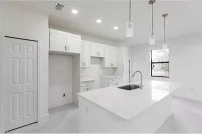 2816 31st St W, Lehigh Acres, FL 33971 - Photo 10