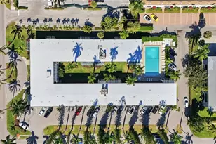 1295 Gulf Shore Blvd S, Naples, FL 34102 - Photo 22