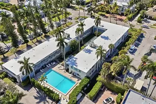 1295 Gulf Shore Blvd S, Naples, FL 34102 - Photo 24