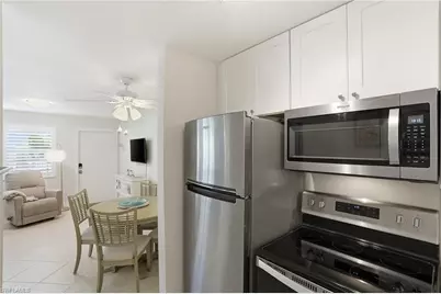 1295 Gulf Shore Blvd S #134, Naples, FL 34102 - Photo 12