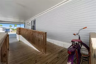 925 Yacht Club Way NW, Moore Haven, FL 33471 - Photo 4