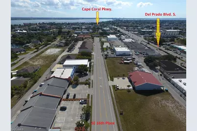 4427 SE 16th Pl #4, Cape Coral, FL 33904 - Photo 4