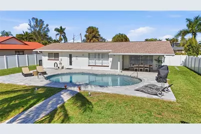 1432 Wellington Ct, Cape Coral, FL 33904 - Photo 36