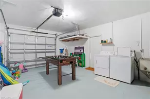 1432 Wellington Ct, Cape Coral, FL 33904 - Photo 24