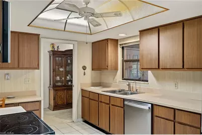 5665 Arvine Cir, Fort Myers, FL 33919 - Photo 10