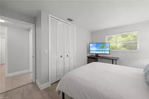 12150 McGregor Blvd, Fort Myers, FL 33919 - Photo 38