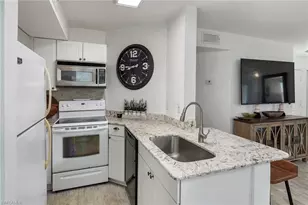 12601 Equestrian Cir, Fort Myers, FL 33907 - Photo 4