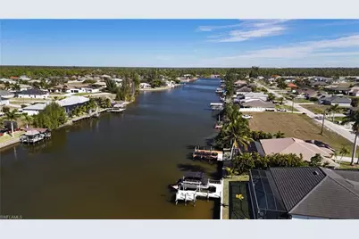 3527 NW 21st Ter, Cape Coral, FL 33993 - Photo 10