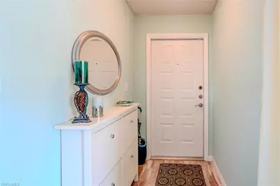 9623 Eaton Gardens Ln #201, Fort Myers, FL 33919 - Photo 4