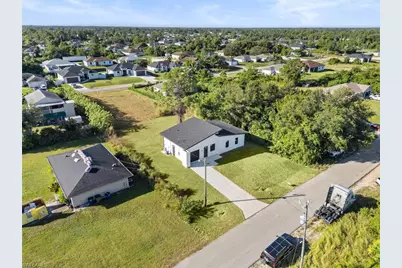 2603 3rd St SW, Lehigh Acres, FL 33976 - Photo 26