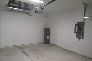 2026 NE 25th St, Cape Coral, FL 33909 - Photo 4