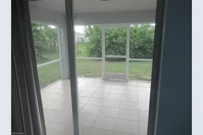 2026 NE 25th St, Cape Coral, FL 33909 - Photo 12