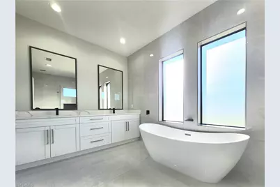 2709 NW 41st Pl, Cape Coral, FL 33993 - Photo 22