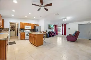 825 N Datil St, Clewiston, FL 33440 - Photo 4