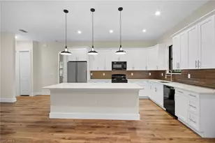 3244 32nd Ave SE, Naples, FL 34117 - Photo 10