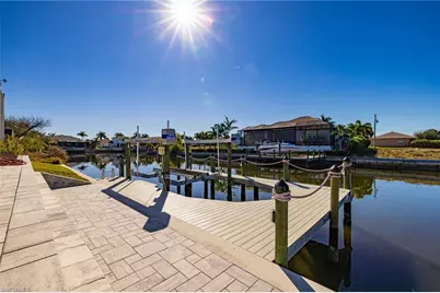 2524 SW 25th St, Cape Coral, FL 33914 - Photo 10