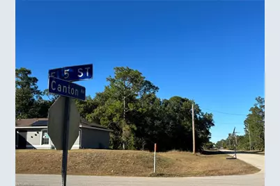 502 Canton Ave, Lehigh Acres, FL 33972 - Photo 2