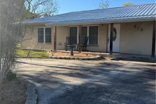 615 Ridgeview Cir, Clewiston, FL 33440 - Photo 2