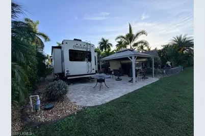 10345 Prairie Iris Trl, Fort Myers, FL 33905 - Photo 14