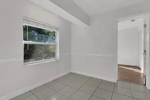 1016 Bayshore Ave, Fort Myers, FL 33919 - Photo 12