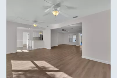 1016 Bayshore Ave, Fort Myers, FL 33919 - Photo 16