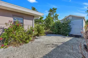 1016 Bayshore Ave, Fort Myers, FL 33919 - Photo 44