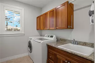 788 Birdie View Point, Sanibel, FL 33957 - Photo 14