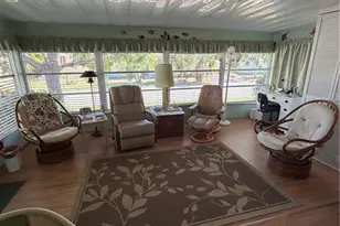 9 Red Poinciana Dr, Fort Myers, FL 33908 - Photo 6