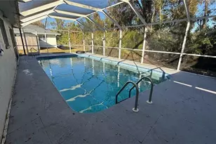 1407 SE 24th Ave, Cape Coral, FL 33990 - Photo 4