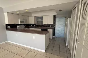 1407 SE 24th Ave, Cape Coral, FL 33990 - Photo 12