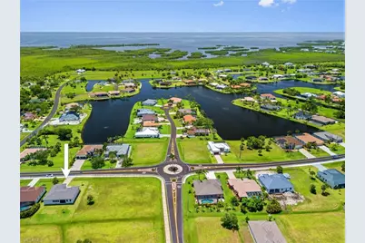 16506 Cape Horn Blvd, Punta Gorda, FL 33955 - Photo 2