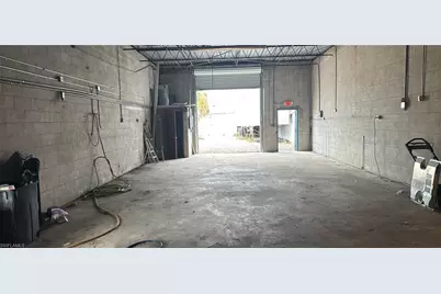 1107 SE 12th Ave, Cape Coral, FL 33990 - Photo 2