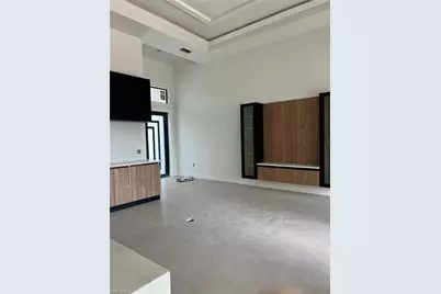 630 SW 15th St, Cape Coral, FL 33991 - Photo 2