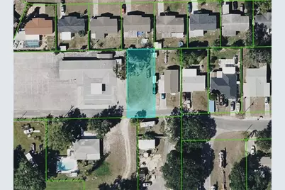 4807 Ann Dr, Holiday, FL 34690 - Photo 4