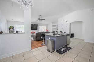 1116 SW 8th Ct, Cape Coral, FL 33991 - Photo 10