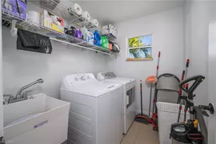 1116 SW 8th Ct, Cape Coral, FL 33991 - Photo 14