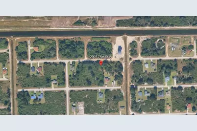 2907 75th St W, Lehigh Acres, FL 33971 - Photo 4