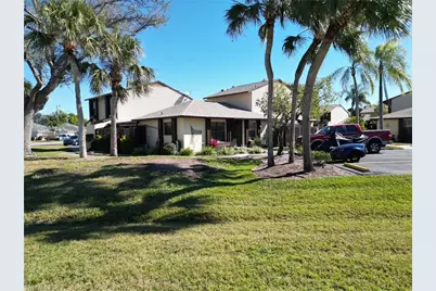 619 SE 12th Ave #116, Cape Coral, FL 33990 - Photo 2