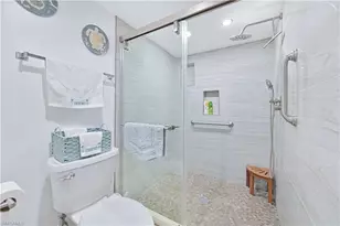 15488 Admiralty Cir, North Fort Myers, FL 33917 - Photo 16